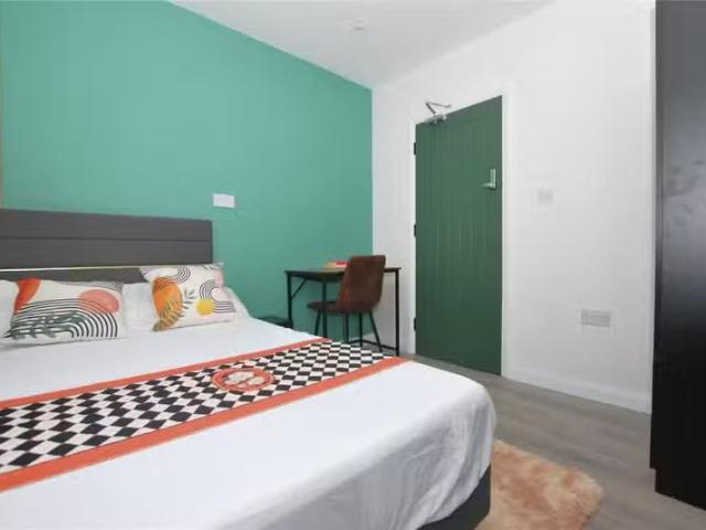 House for rent in Stoughton, Guildford