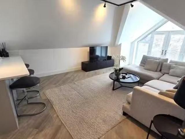 Apartment for rent in Calderstones