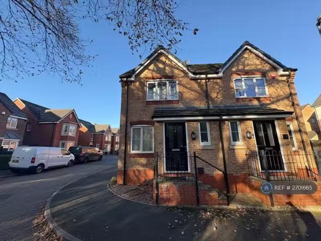 House for rent in Turves Green, West Midlands