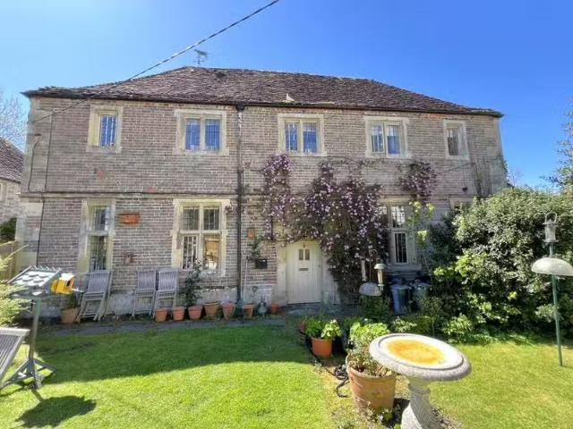 House for rent in Wiltshire