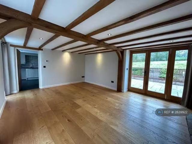 House for rent in Budlake, Devon