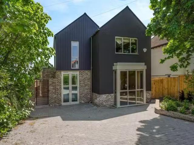 House for rent in Kingsdown Park, The Bridge