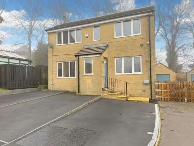 House for rent in Luddenden, West Yorkshire