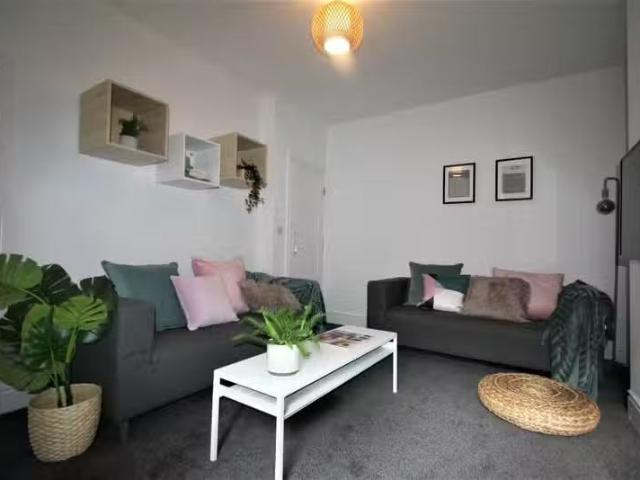 House for rent in Saughall, Cheshire