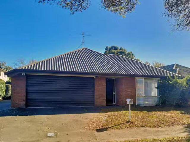House for rent in Chaslands, Canterbury
