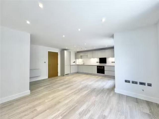 Apartment for rent in Tricketts Cross, Ferndown