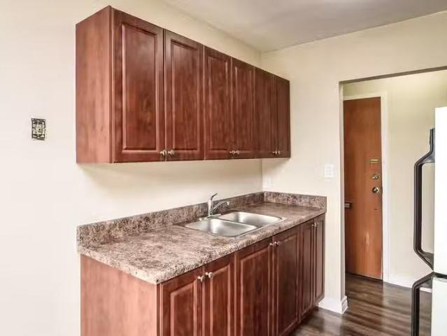 Condo for rent in Ancaster, Ontario