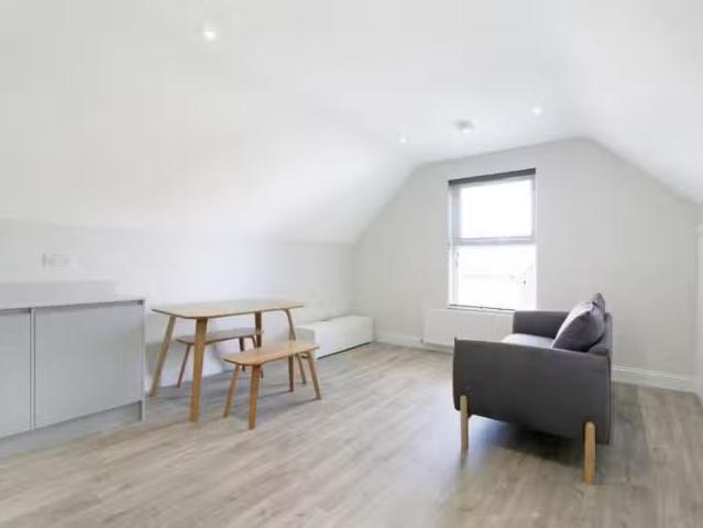 House for rent in London Borough of Croydon, Greater London