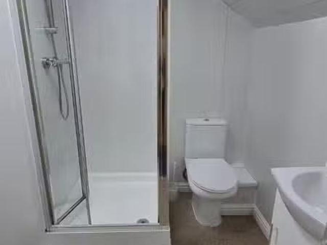 House for rent in Falcon Lodge, Wales