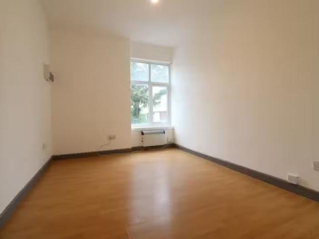 House for rent in Falcon Lodge, Wales