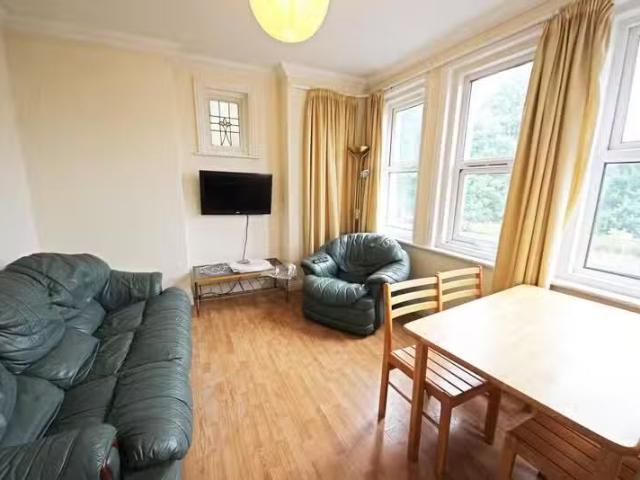 House for rent in Lower Edmonton, Edmonton