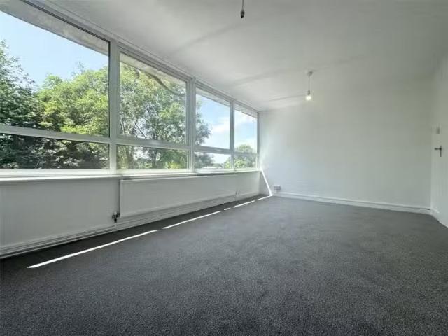 House for rent in Chislehurst West