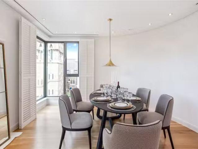 Apartment for rent in Notting Hill, Greater London