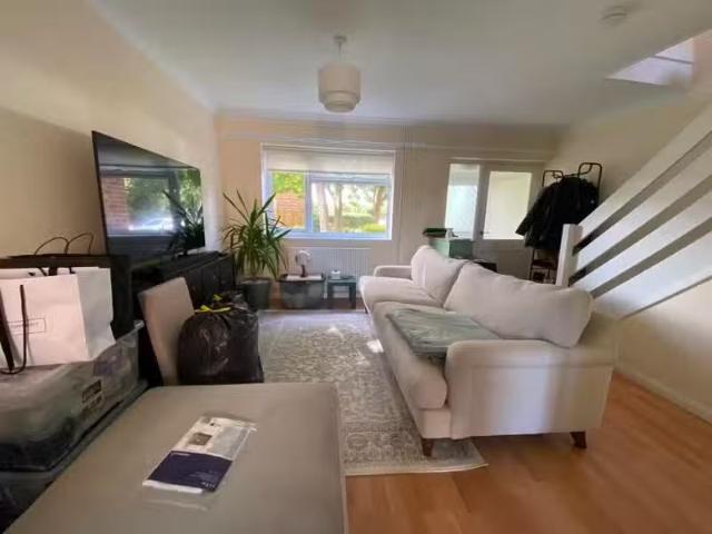 House for rent in Friday Street, Eastbourne