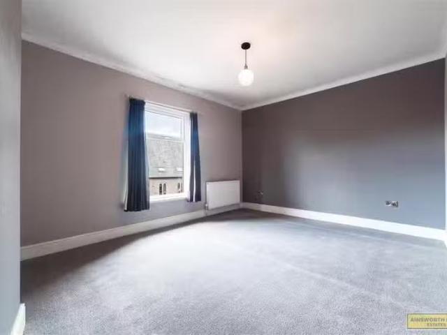 House for rent in Livesey