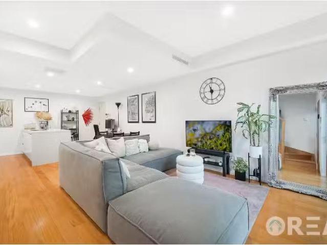 Condo for rent in Sydney, New South Wales