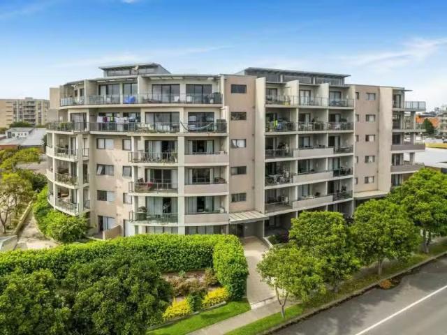 Apartment for rent in The Entrance, New South Wales
