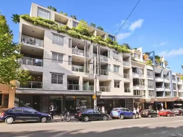 House for rent in Lower North Shore, Sydney