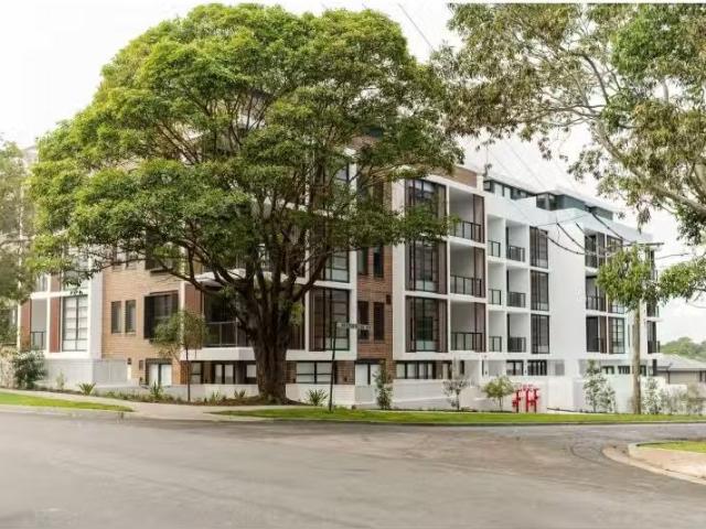 Apartment for rent in Lower North Shore, Sydney