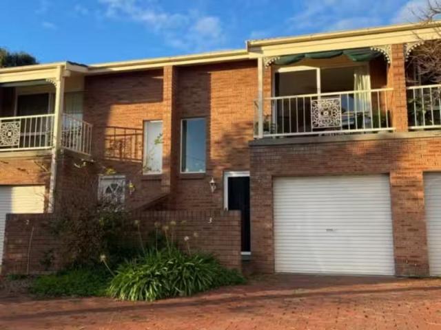 Apartment for rent in Piallamore, New South Wales