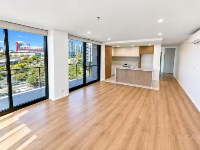 Apartment for rent in Phillip, District of Woden Valley