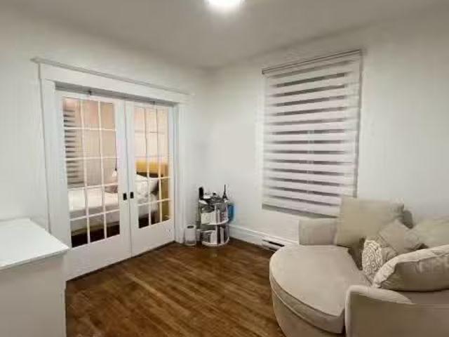 Condo for rent in St. Leonard's, Quebec