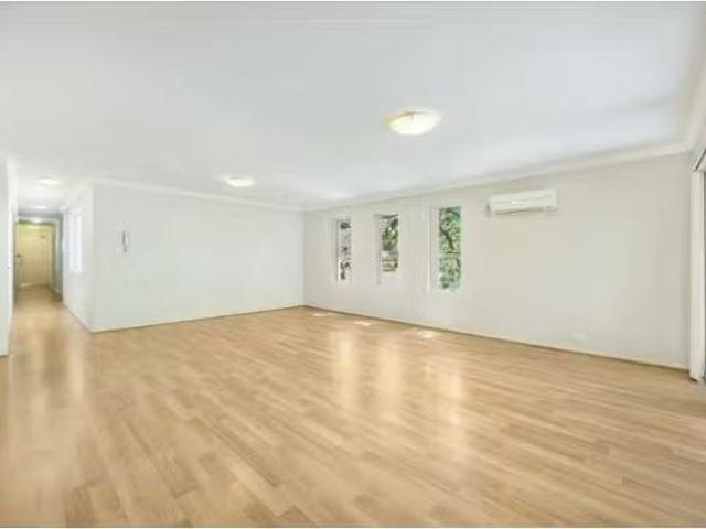 Apartment for rent in Turner, North Canberra