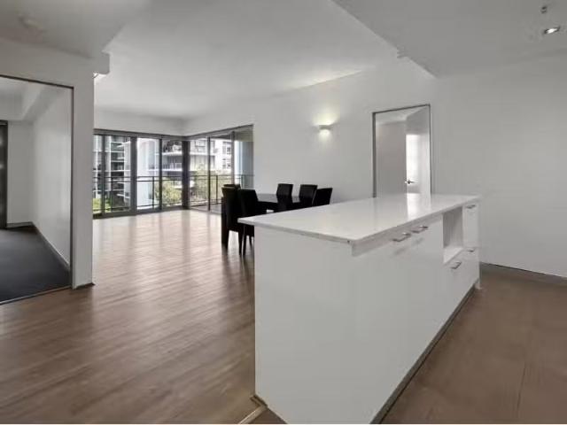Apartment for rent in East Perth, Perth