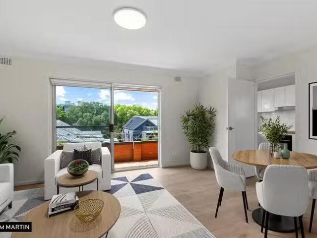 House for rent in Gregory Hills, Sydney
