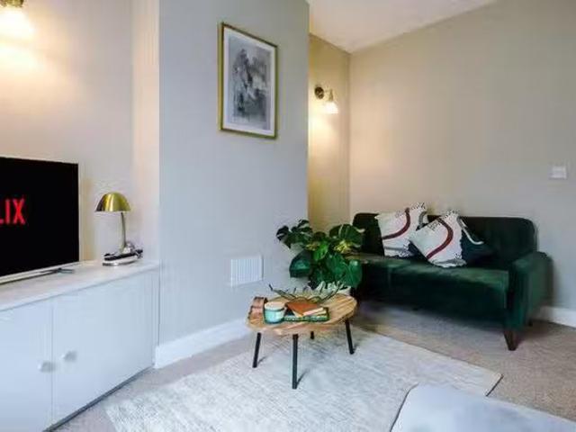 Apartment for rent in Newtown, Two Mills