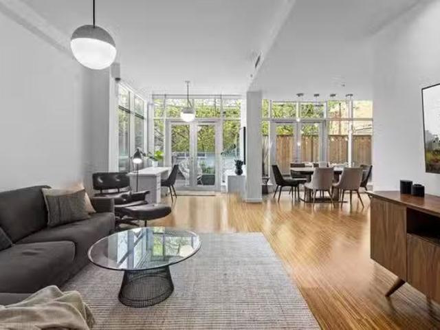 Apartment for rent in Vancouver, British Columbia