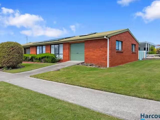 House for rent in Shearwater, Tasmania