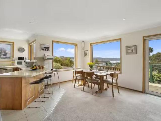 House for rent in Mount Stuart, Tasmania
