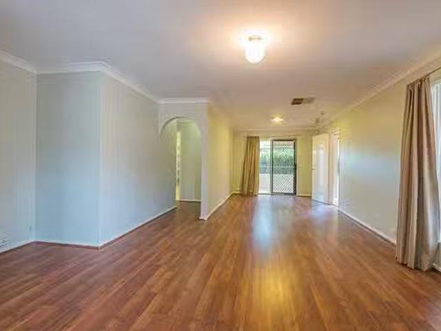 House for rent in Forrestfield, Western Australia