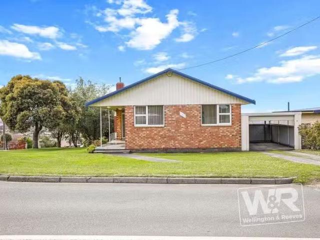 House for rent in Warral, Western Australia