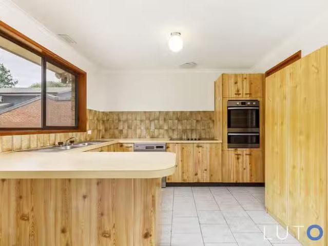 House for rent in Latham, Australian Capital Territory