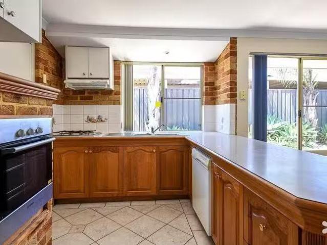 House for rent in Bibra Lake, Western Australia