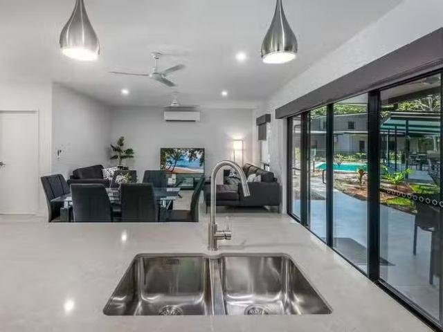 House for rent in Palm Cove, Queensland
