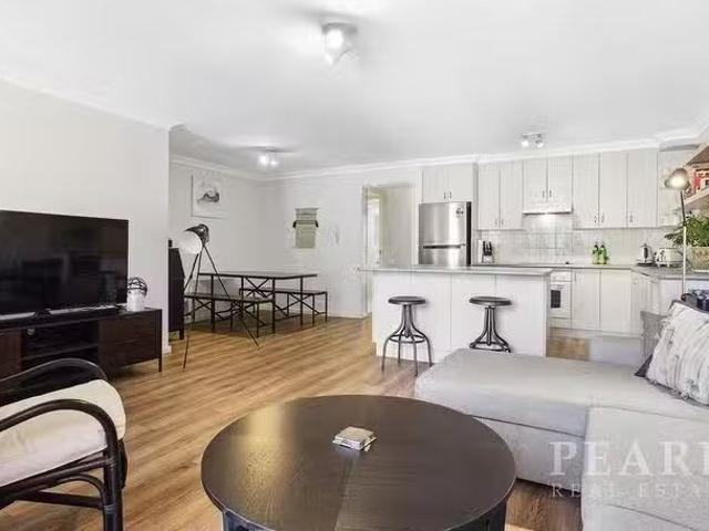 Apartment for rent in Paynesville, Victoria