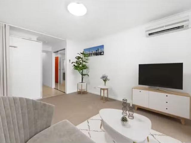 Condo for rent in Toombul, Queensland
