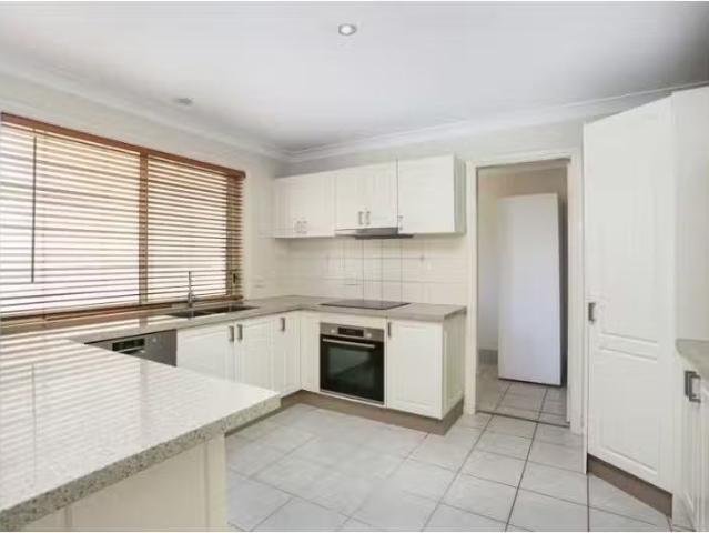 Condo for rent in Sydney, New South Wales