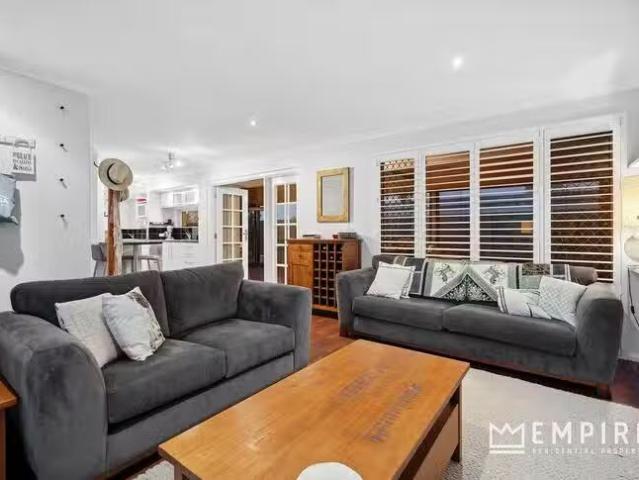 House for rent in Alfred Cove, Western Australia