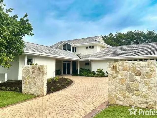 House for rent in Kewarra Beach, Queensland