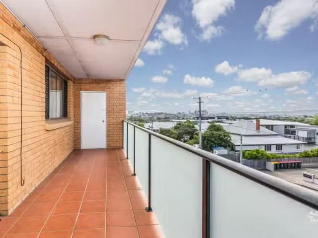 Apartment for rent in Toombul, Queensland