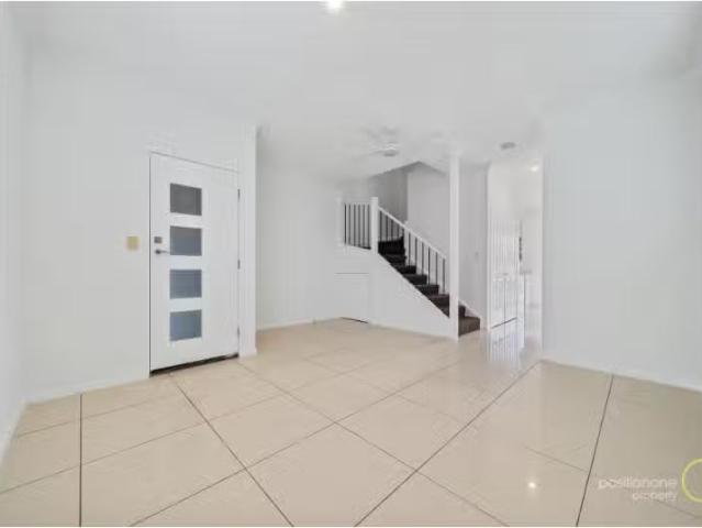 Condo for rent in Toombul, Queensland