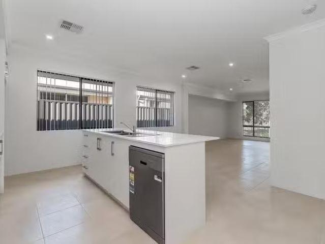 House for rent in Southern River, Western Australia