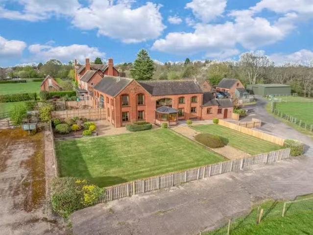 House for rent in Redhill, Reigate and Banstead