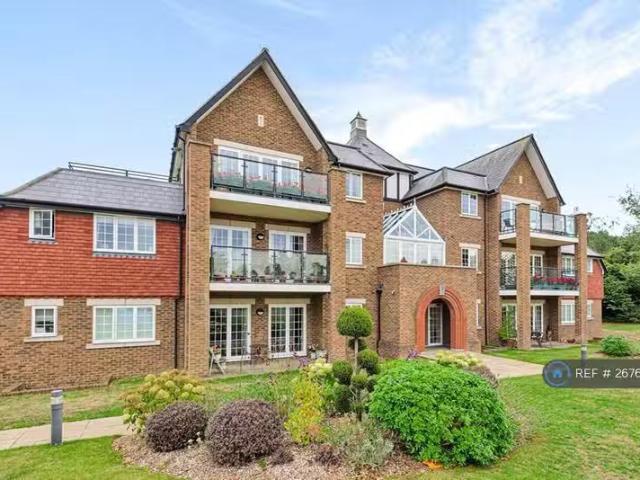 House for rent in Hayes, Greater London