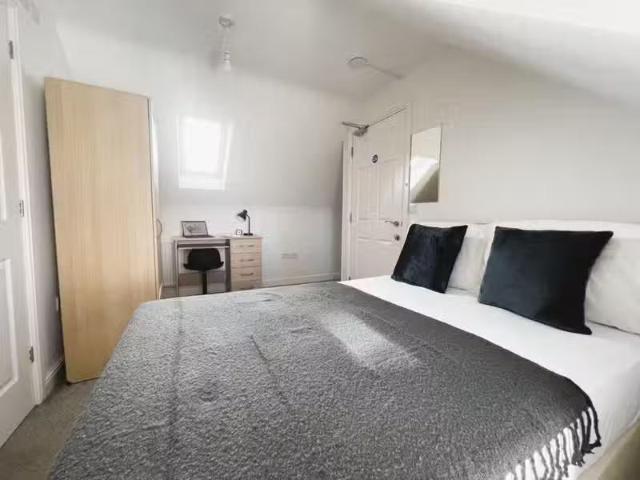 House for rent in Camp Hill, Warwickshire