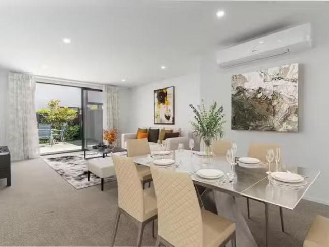 House for rent in Edgeware, Canterbury